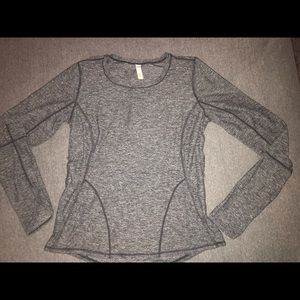 Lucy long sleeve tight fit top